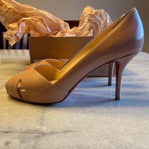 Christian Louboutin Patent Shelley 90 Pumps Nude *** MUST SEE ***